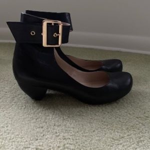 AllBlack Ankle Strap Pump, Size 40